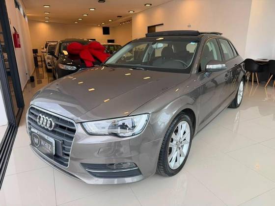 AUDI A3 1.8 TFSI SPORTBACK 16V GASOLINA 4P AUTOMÁTICO AUDI A3 1.8 TFSI SPORTBACK 16V GASOLINA 4P AUTOMÁTICO